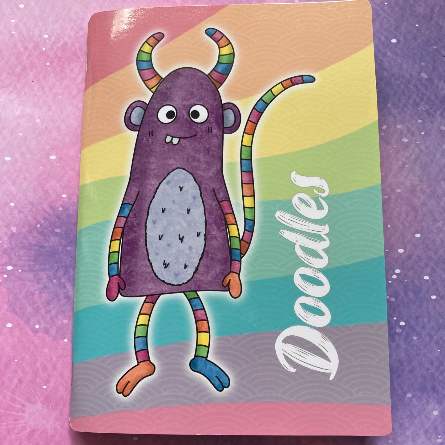 Doodle Bundle - Sketchbook & Pencil Tin